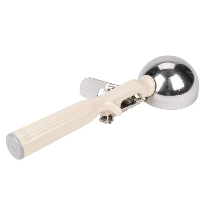 Vollrath 47141 Jacob's Pride Thumb Press Disher with One-Piece Ivory Handle 3-1/4 oz. - Size 10 - Image 6