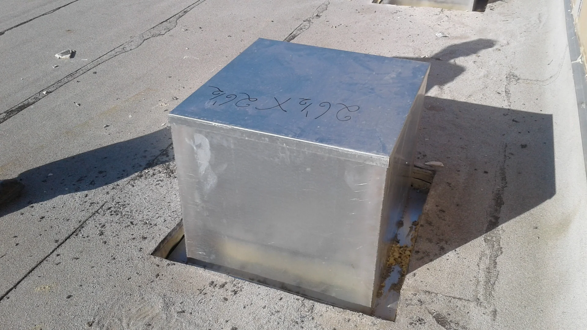 FLASH23 - Roof Curb Fan Flashing 23" X 23"(For wall mount or roof mount)  20 Gauge Galvanized Steel - Image 10