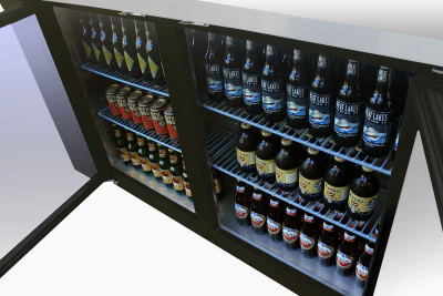 Migali C-BB60G-HC Competitor Series Black Back Bar Cooler 2 Glass Door Refrigerator w/R290 60" -  (2) 1/2 Keg Capacity - Image 3