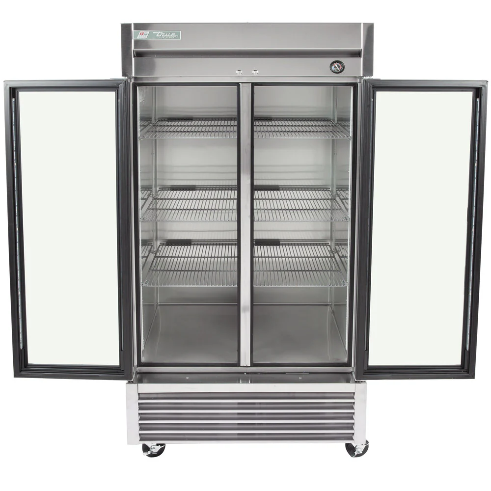True T-35G-HC~FDG01 2-Section Left/Right Hinged 2 Glass Swing Door Reach-In Refrigerator 40" - 35 cu. ft. - 115v - Image 2
