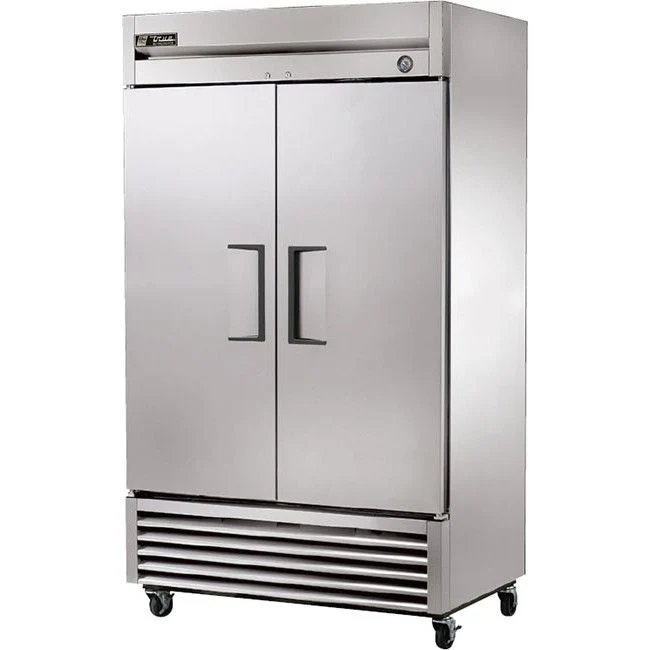 True TS-43F-HC 2-Section Reach-In Freezer – 47″ | 2 Solid Doors | 115V Commercial