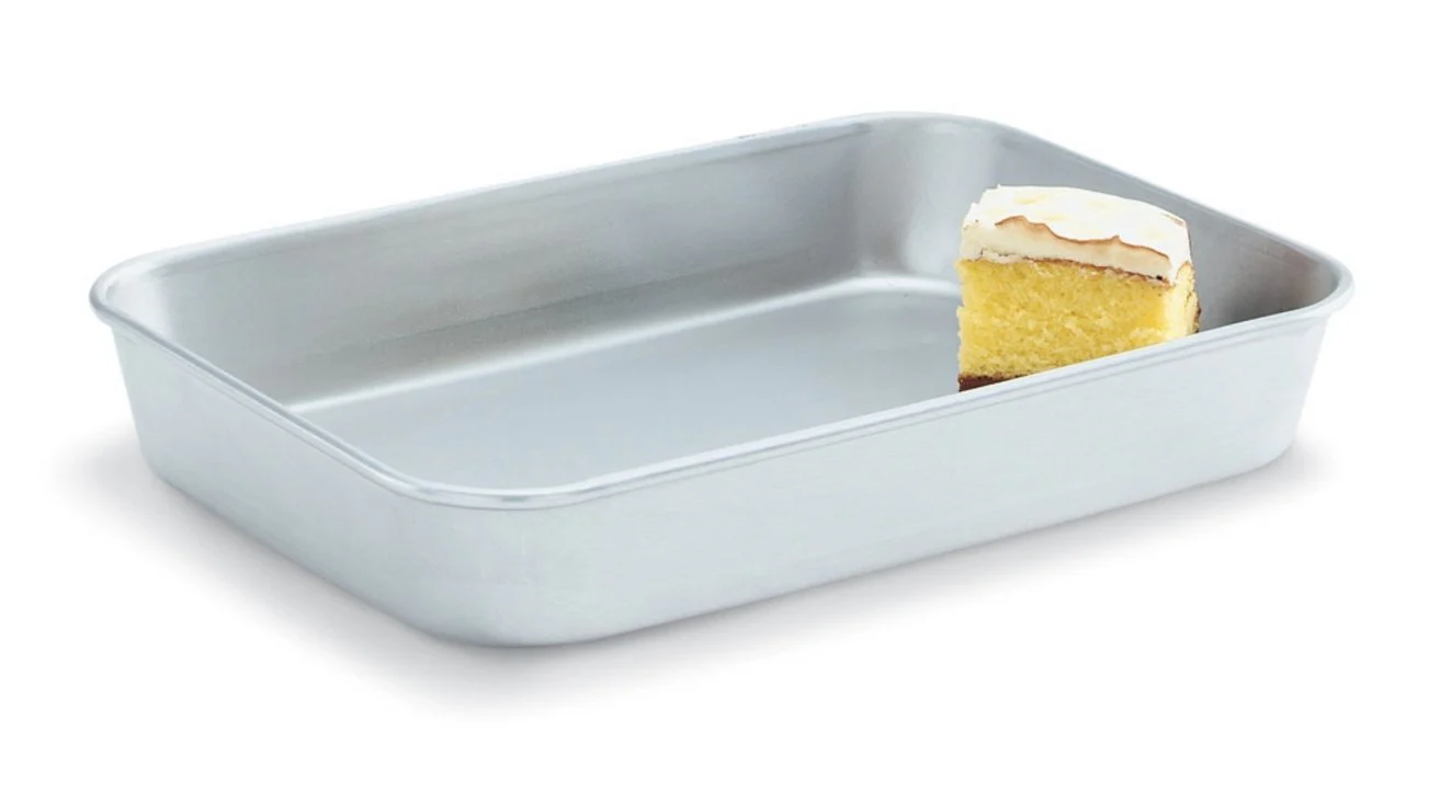 Vollrath 68076 Wear-Ever Aluminum Bake & Roast Pan 9" x 13"- 3-7/8 qt. - Image 5