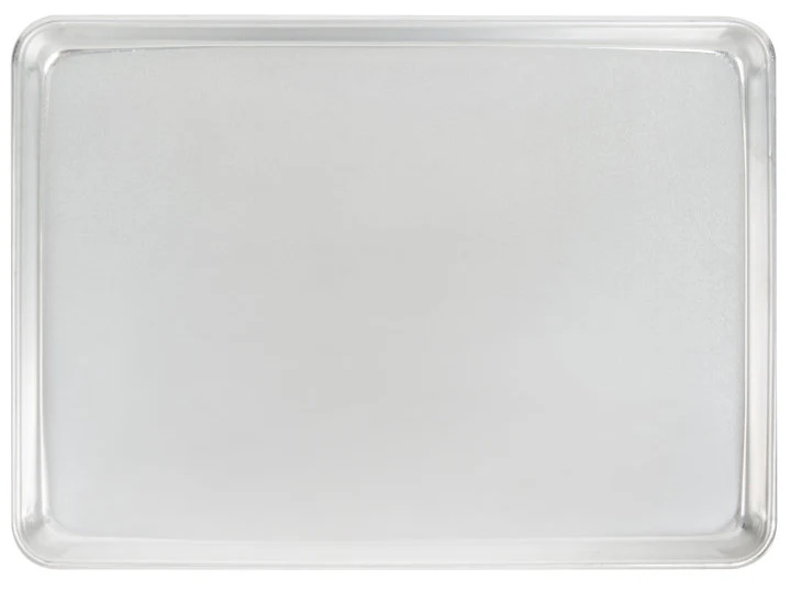 Vollrath 9303 Wear-Ever Heavy Duty 1/2 Size 19 Gauge Wire in Rim Aluminum Bun / Sheet Pan 18" x 13" - Image 4